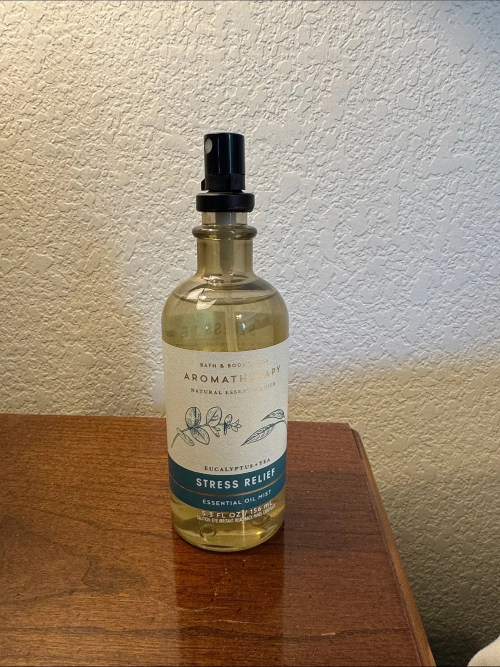 Bath & Body Works Aromatherapy Stress Relief Mist - Teal, Cream, Black